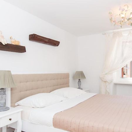 Apartments Elleon Piran By Locap Group Bagian luar foto