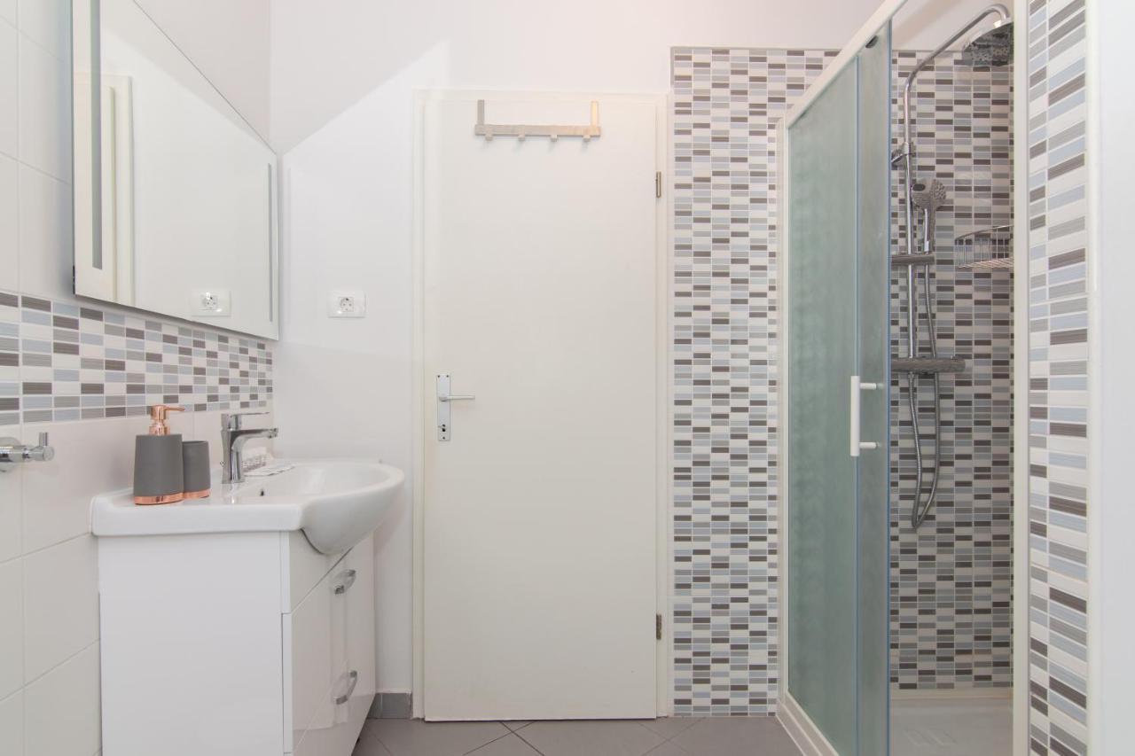 Apartments Elleon Piran By Locap Group Bagian luar foto