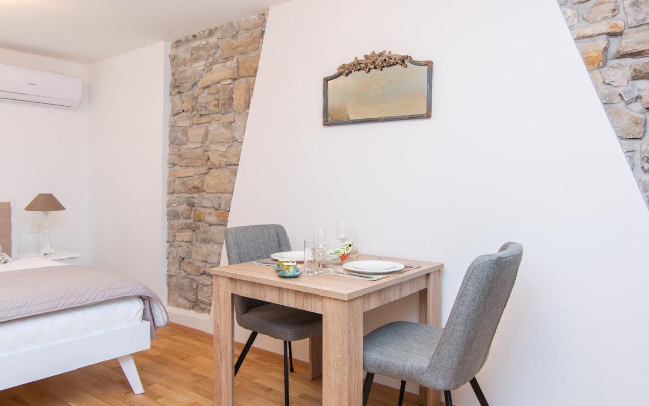 Apartments Elleon Piran By Locap Group Bagian luar foto