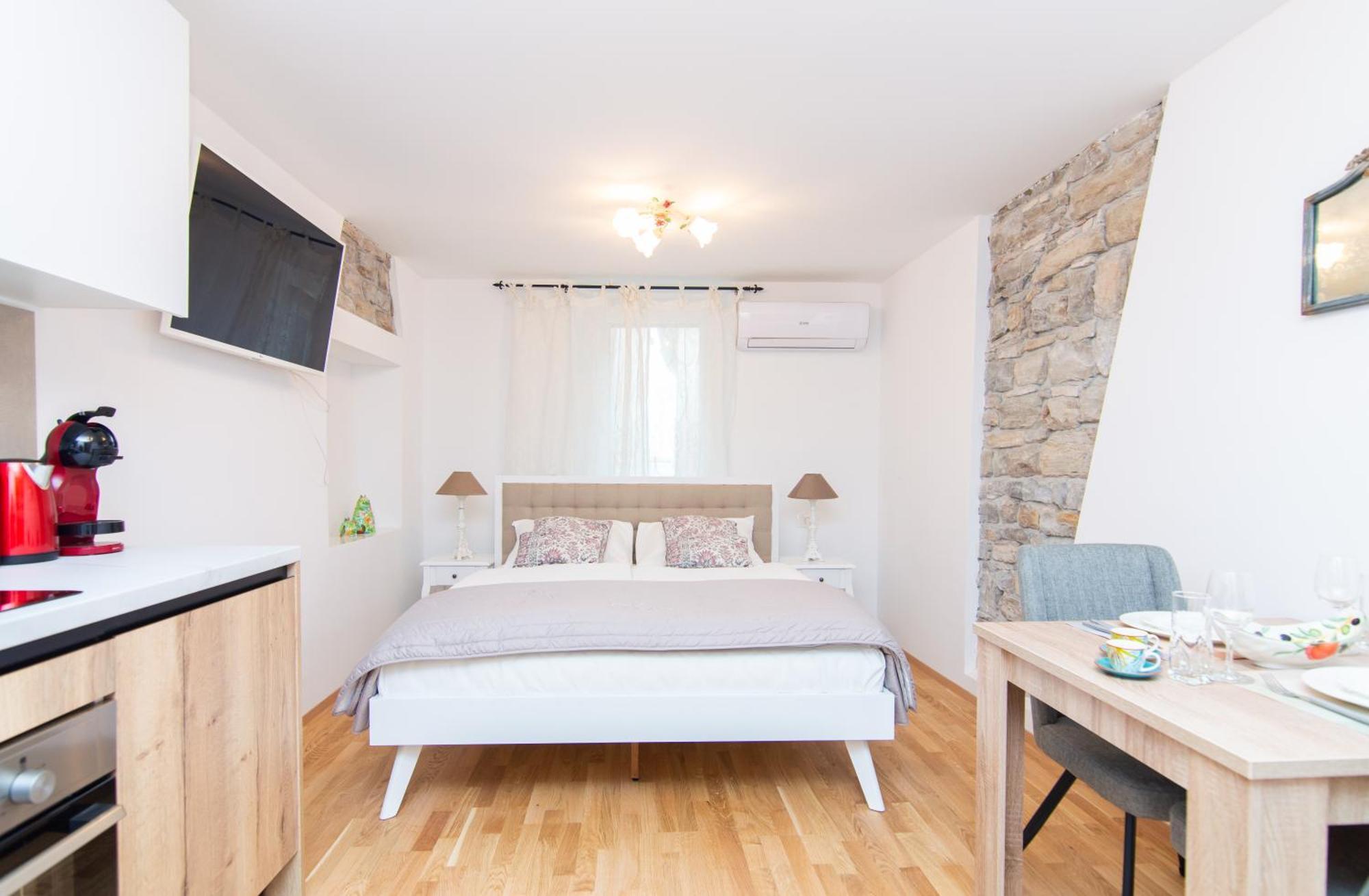 Apartments Elleon Piran By Locap Group Bagian luar foto