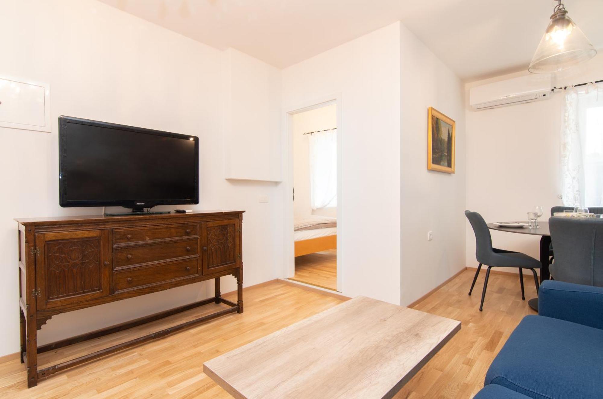 Apartments Elleon Piran By Locap Group Bagian luar foto