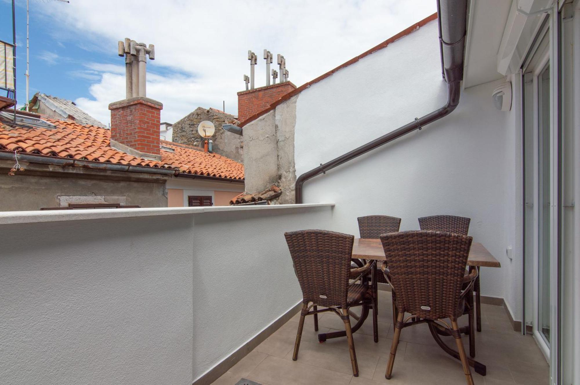 Apartments Elleon Piran By Locap Group Bagian luar foto
